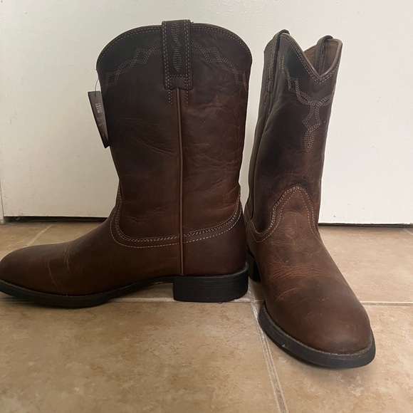 Ariat Women's Heritage Roper Western Boot size 7.5 New With Tags - Picture 3 of 7